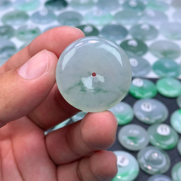 颈饰未镶嵌翡翠缅甸天然A货翡翠31.3-6.4