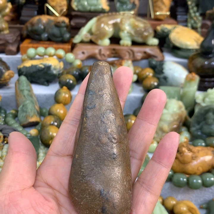 ❀***❀未镶嵌岫岩河磨玉（透闪石质玉）把件