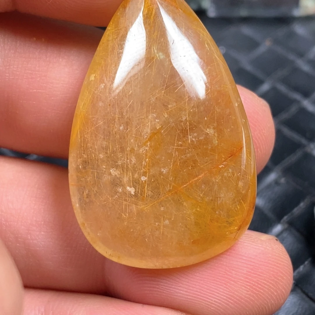未镶嵌颈饰水晶水晶