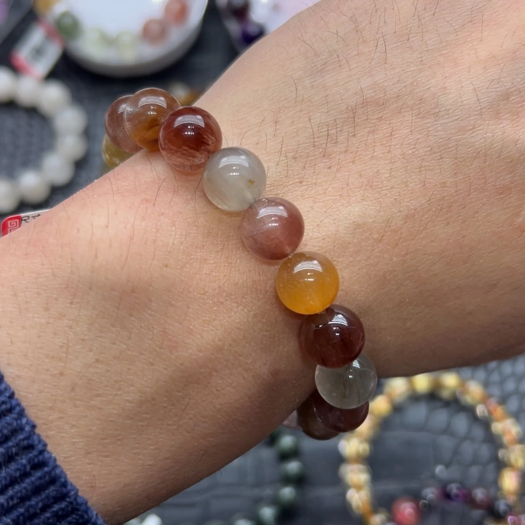 水晶手链未镶嵌好看