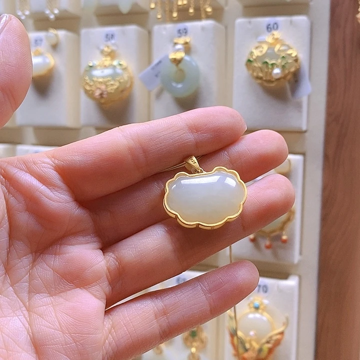 和田玉颈饰银S925镶嵌