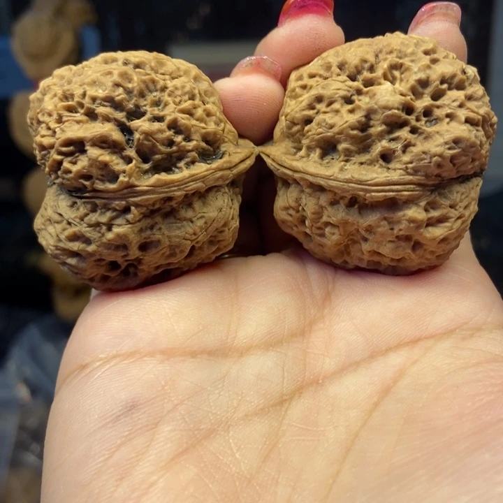 吊坠文玩核桃60至尊蝉皇