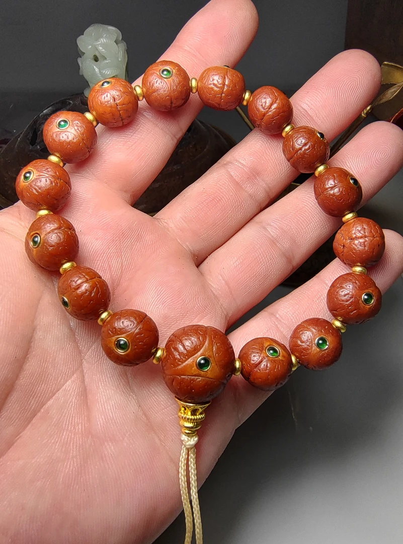 回血尼泊尔龙眼单圈手串15颗+同树三通红润玉化手套盘玩编号龙4