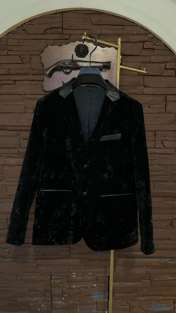 2025秋冬男士平驳领植绒常规款秋季西服上装时尚西装潮流气质金丝