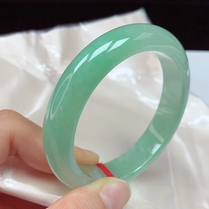 未镶嵌手镯翡翠55圈