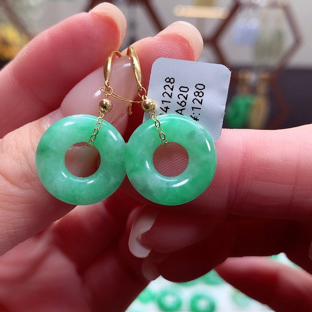 翡翠耳饰18K金镶嵌天然翡翠