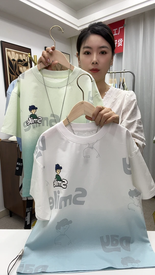 男童夏季新款短袖T恤2025中大童时尚渐变字母韩版宽松上衣潮酷