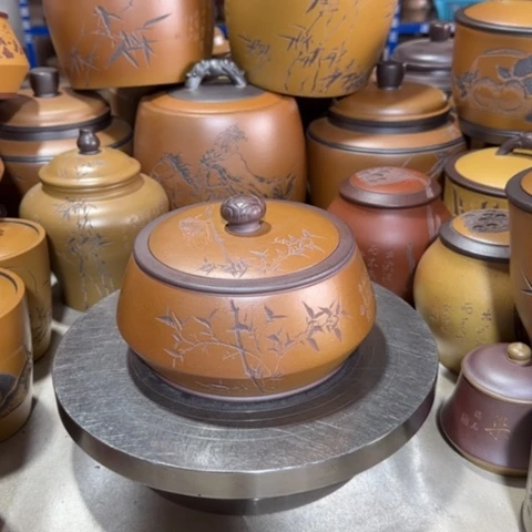 紫砂茶叶罐。。。。。。。。。。。