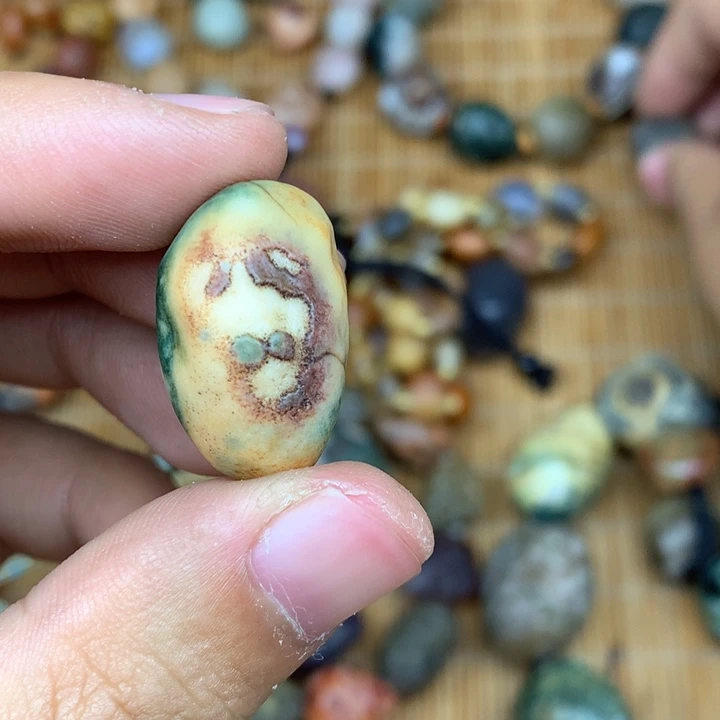 玛瑙/玉髓珠宝半成品未镶嵌跳***?