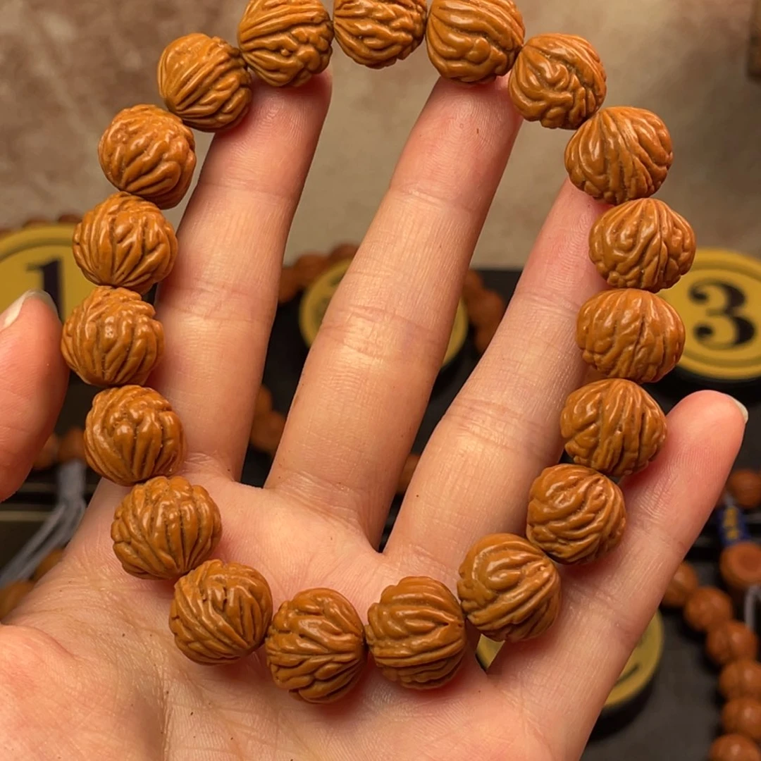 吊坠桃核小金蝉15