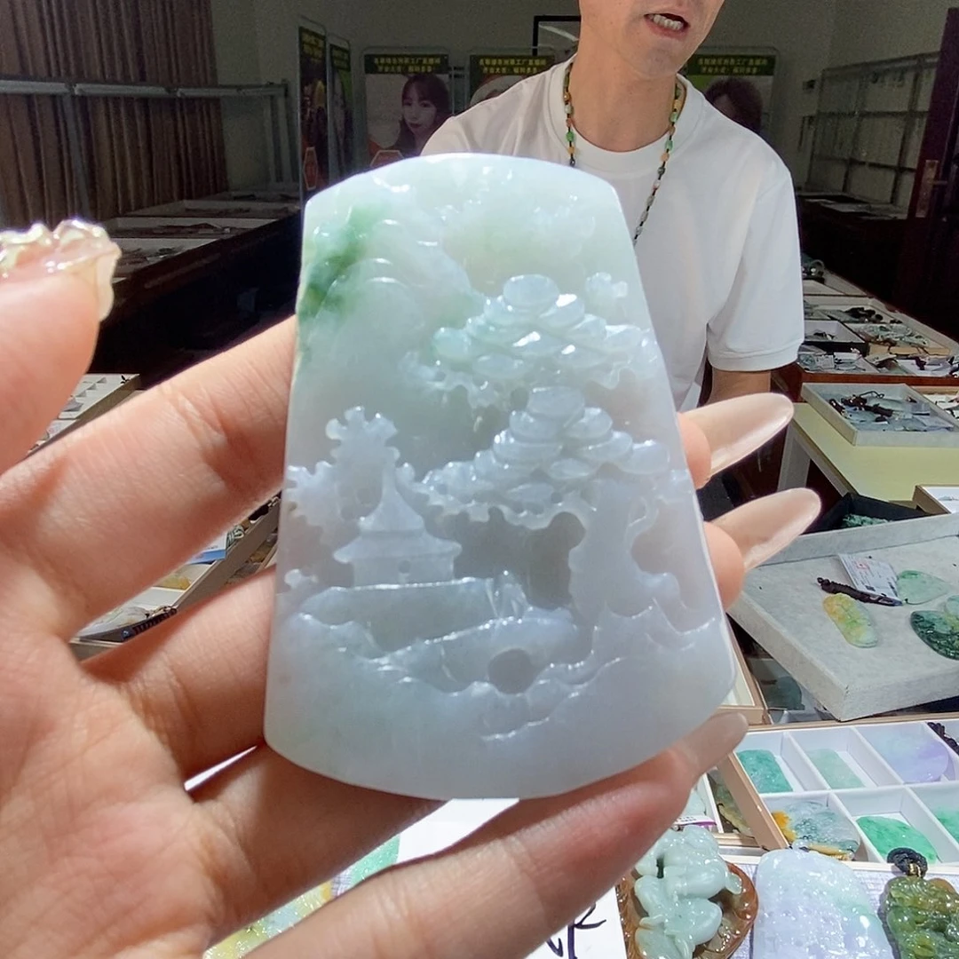 翡翠未镶嵌颈饰翡翠