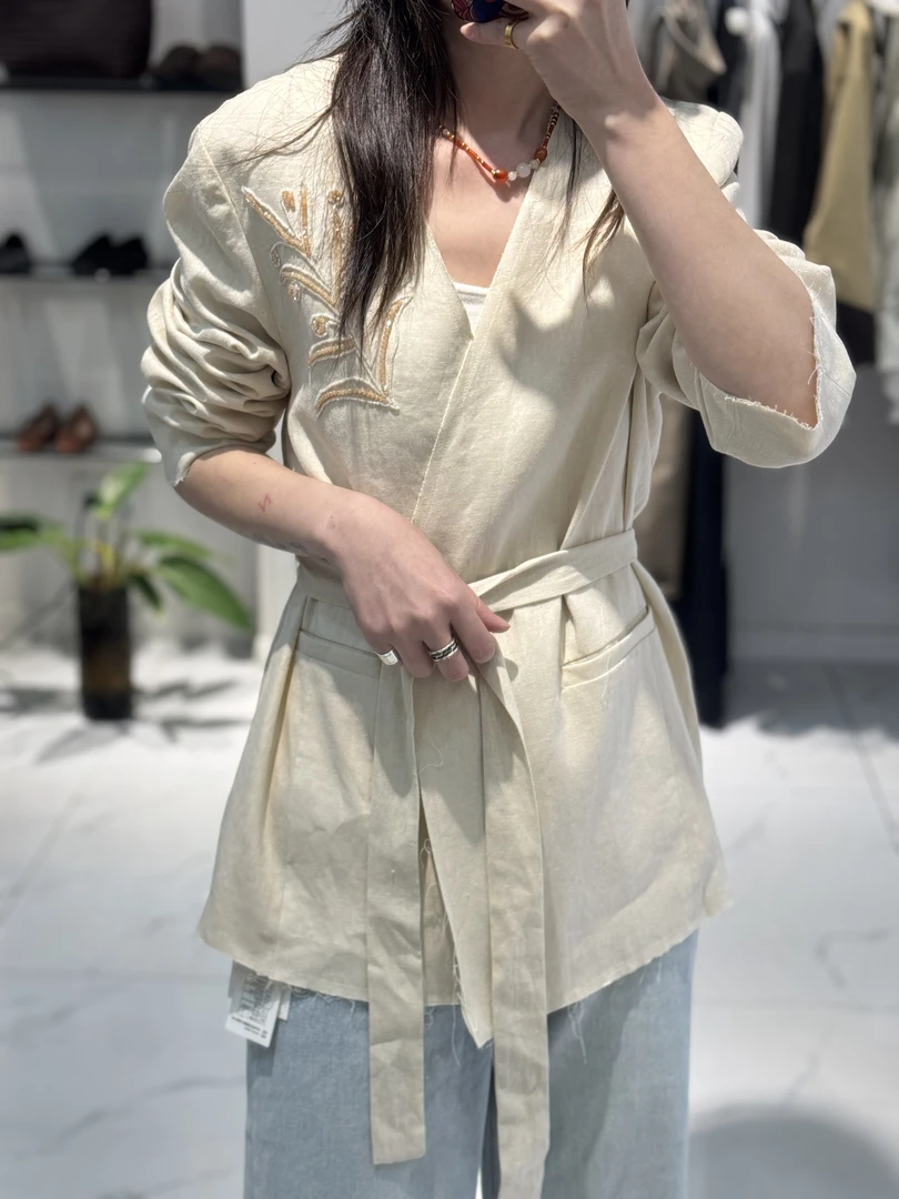 2025新款亚麻春夏薄款复古简约系带收腰无领西装外套女气质松弛感