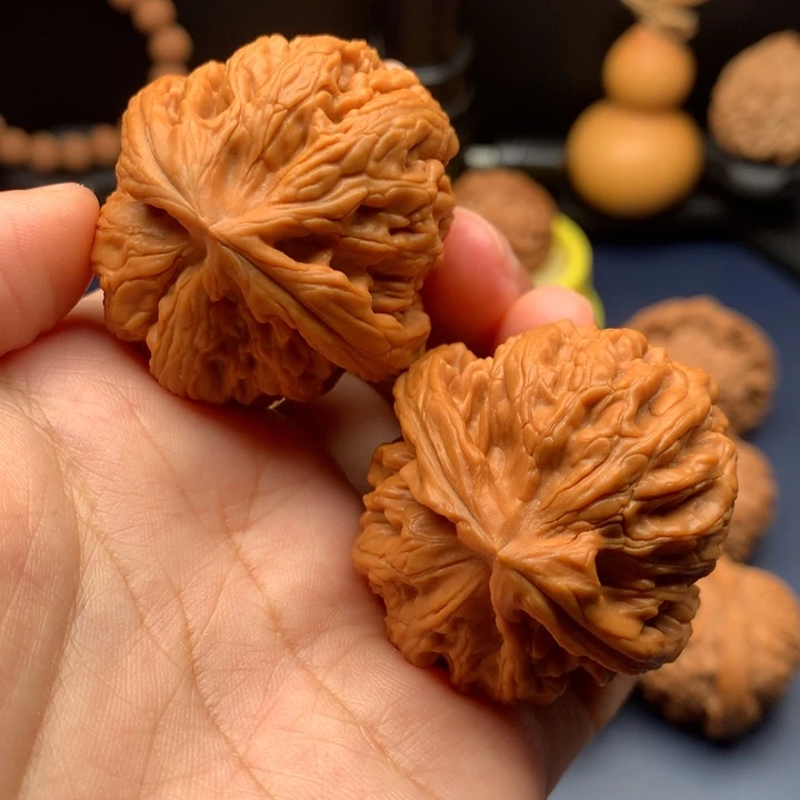 把件文玩核桃40红锦鲤已打底