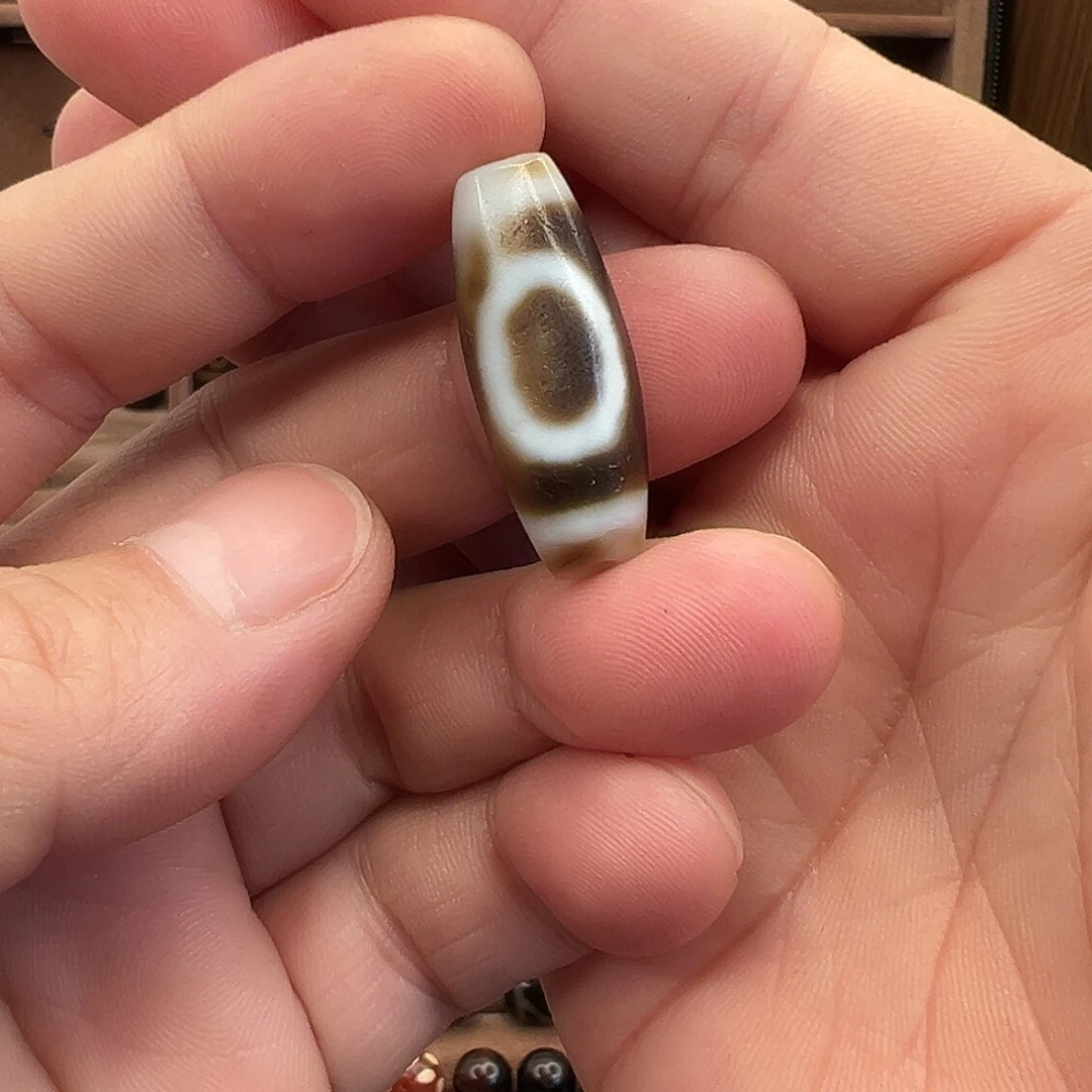 陈***心玛瑙/玉髓未镶嵌颈饰