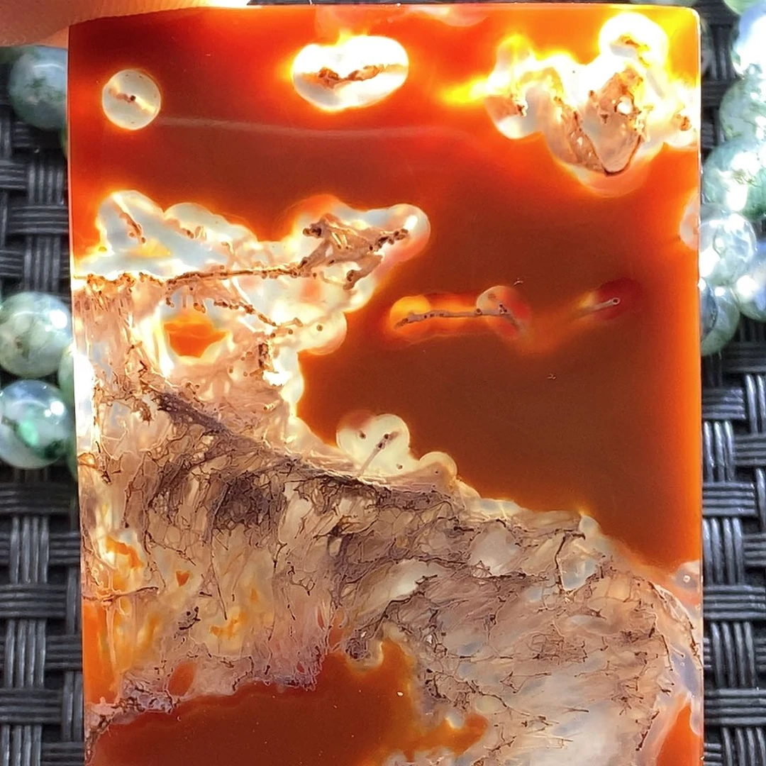 未镶嵌颈饰玛瑙/玉髓龍*®