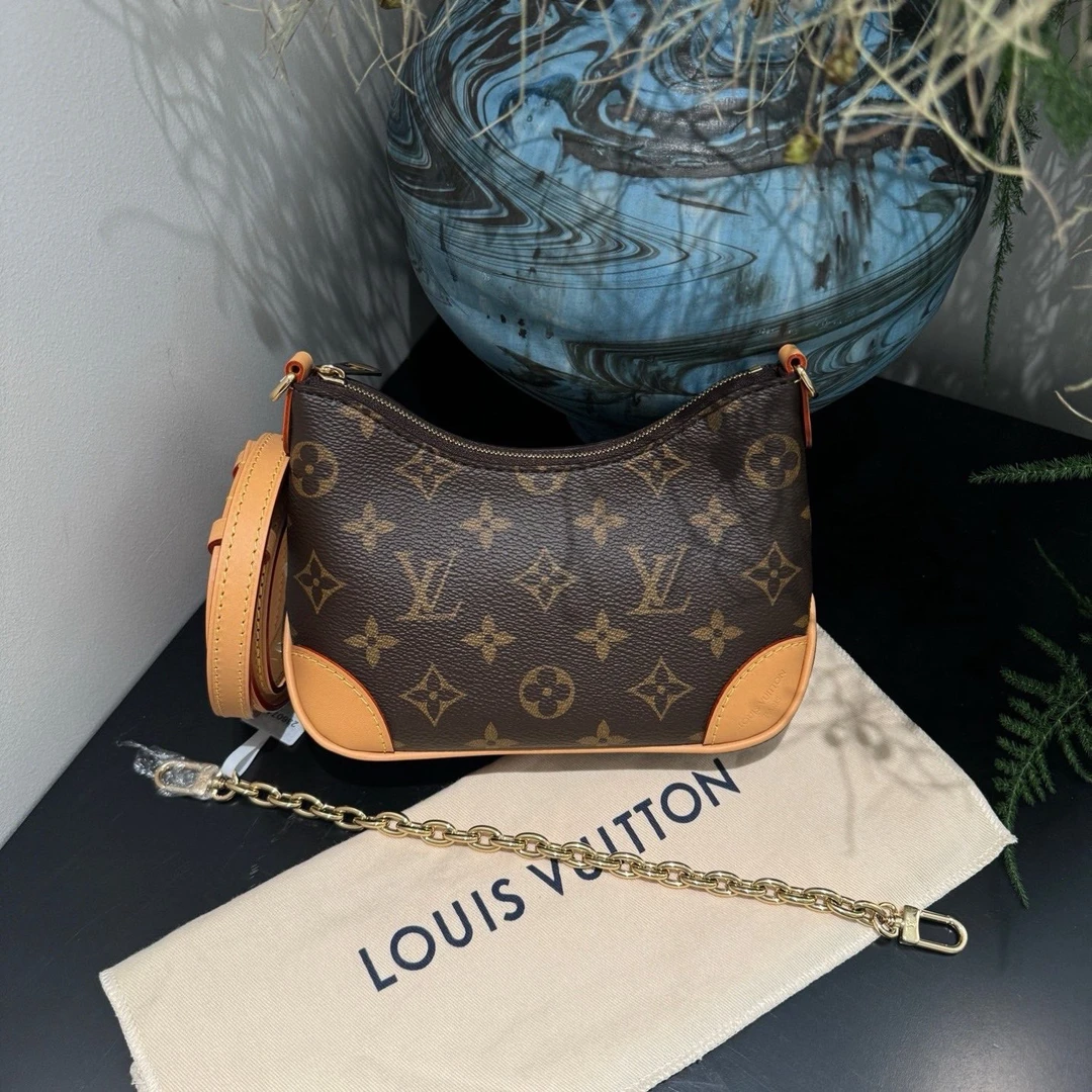 未使用 LouisVuitton/路易威登 黄牛角nano单肩斜挎包17370993