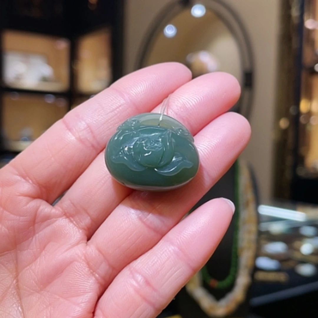 【闪购商品】和田玉颈饰未镶嵌荷花如意