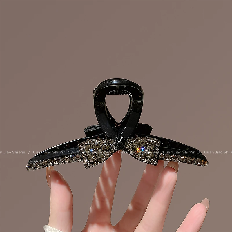 轻奢优雅时尚蝴蝶结满钻大号抓夹后脑勺全盘发卡2025新款洋气卡子