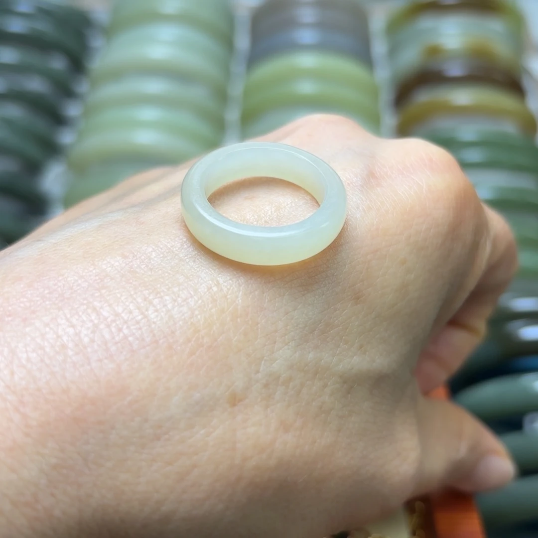 和田玉戒指未镶嵌美*