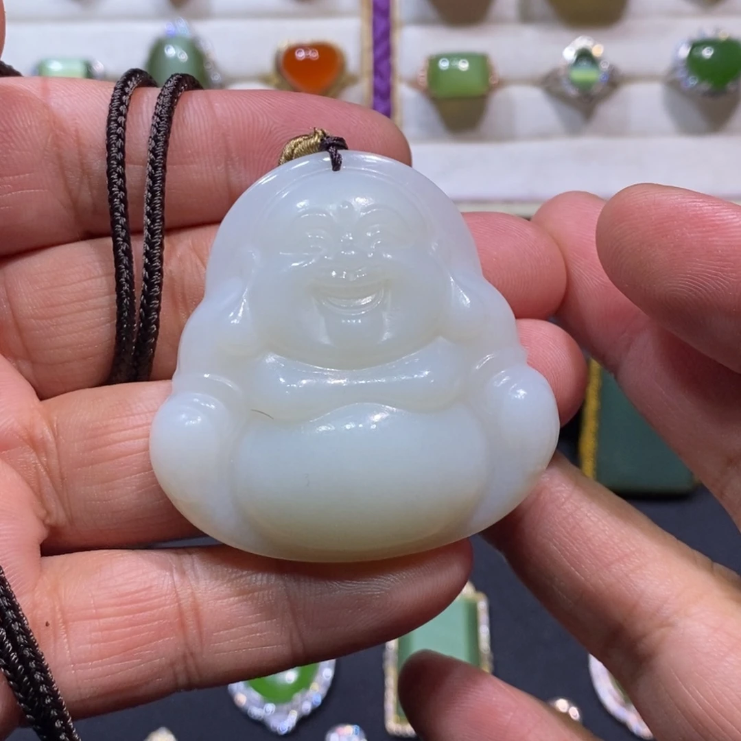 和田玉（白玉）未镶嵌珠宝半成品和田玉白玉佛