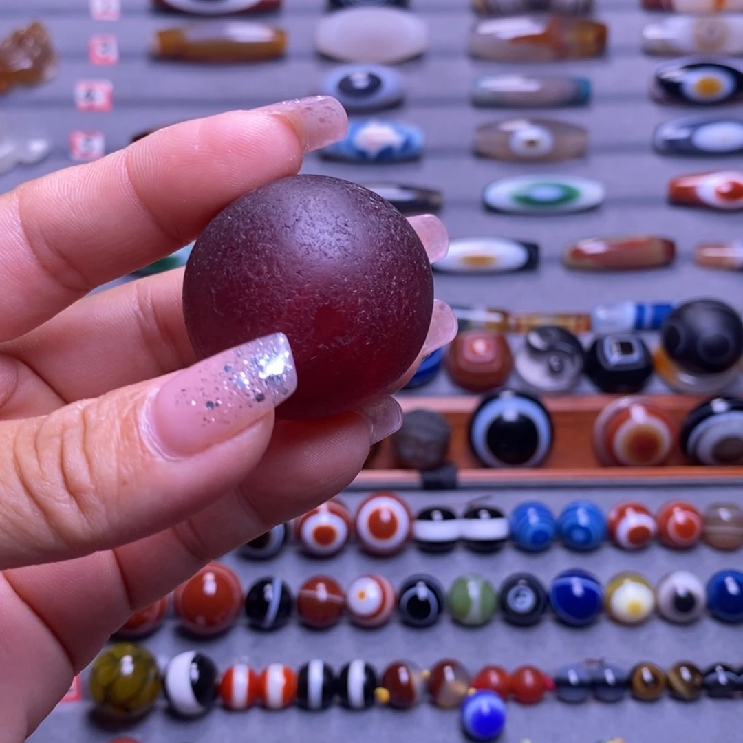 青***矫玛瑙/玉髓颈饰未镶嵌