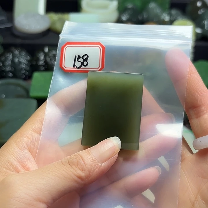 和田玉未镶嵌珠宝半成品
