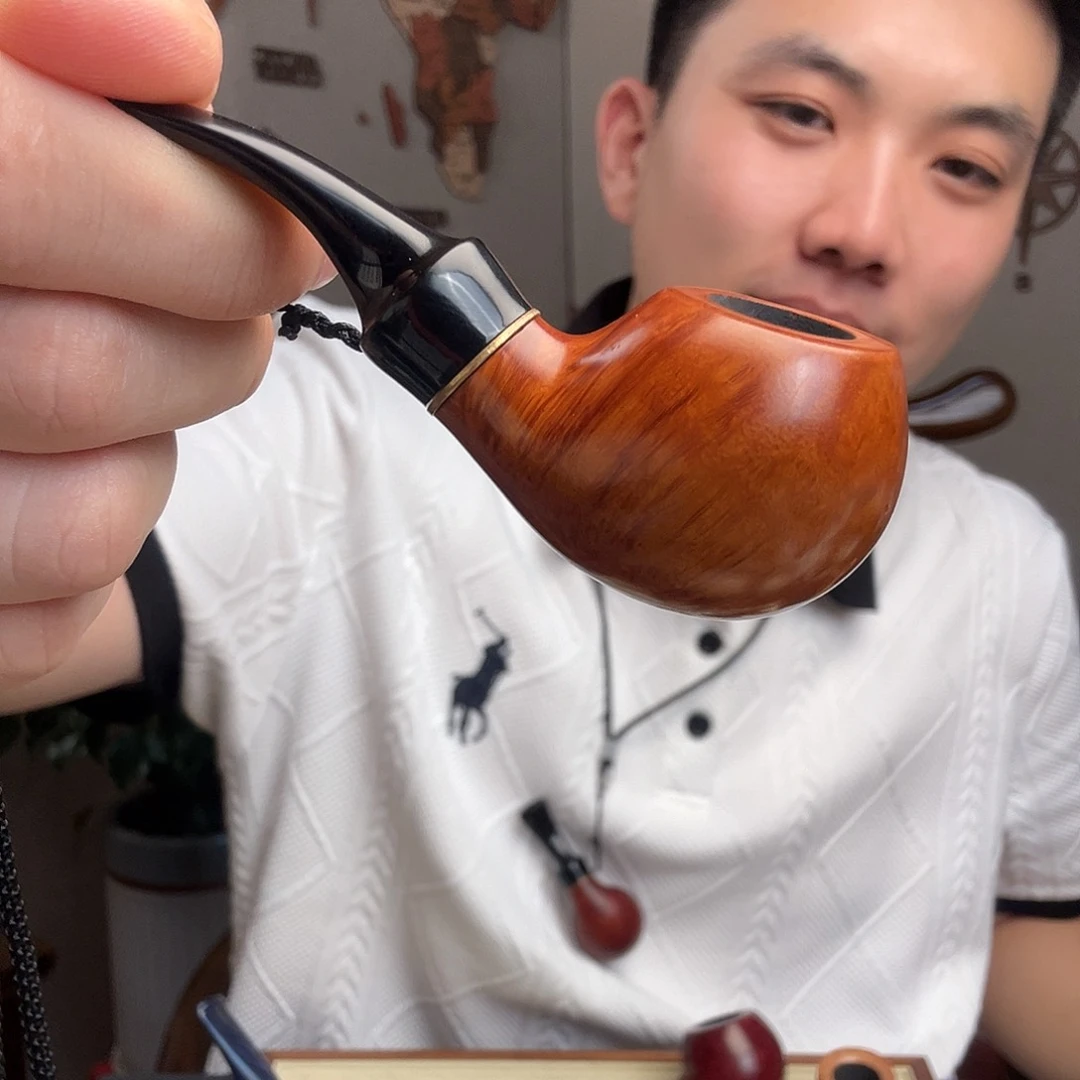 石楠木一****震意大利进口石楠木烟斗