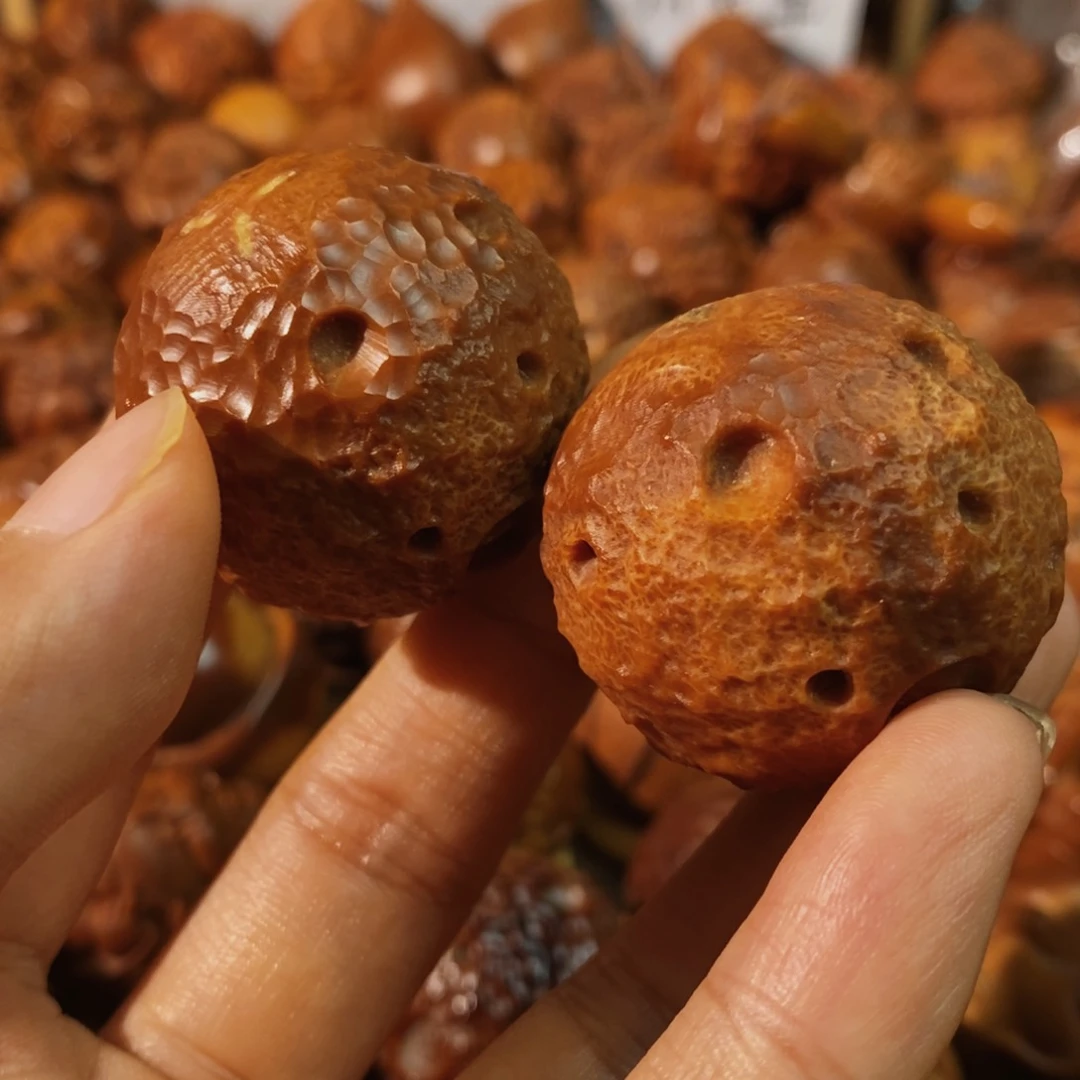 橄榄核把件朝**舞星球一