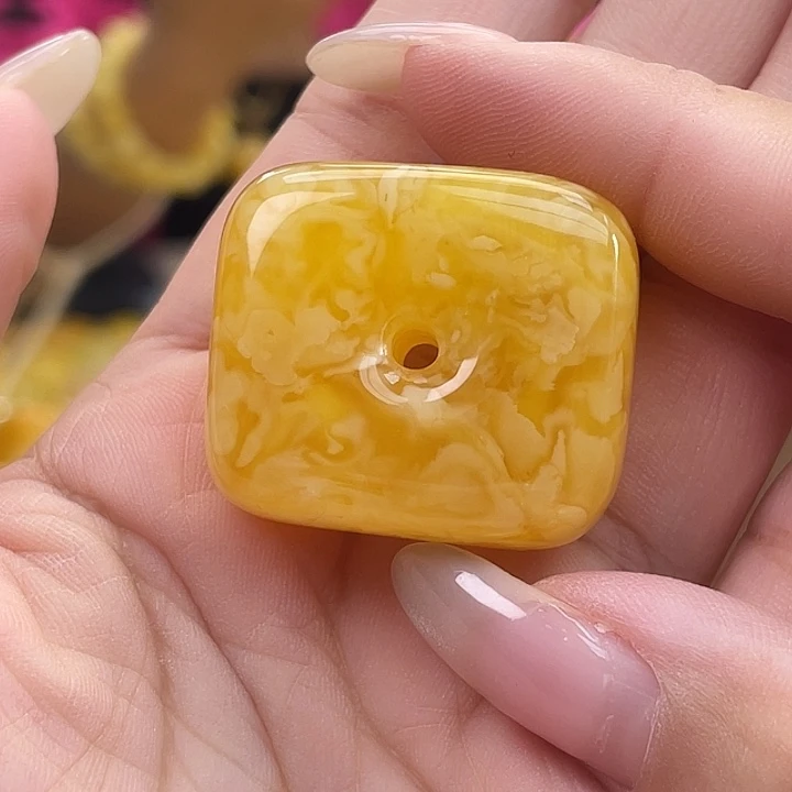 琥珀未镶嵌珠宝奇石琥珀h42