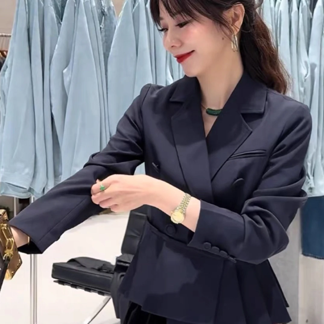 小个子气质名媛通勤正肩收腰西装领上衣女装2025早秋新款时尚外套