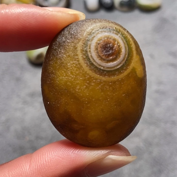 玛瑙/玉髓未镶嵌珠宝奇石