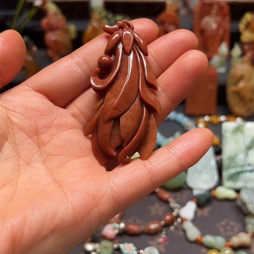 岫玉未镶嵌吊坠挂件