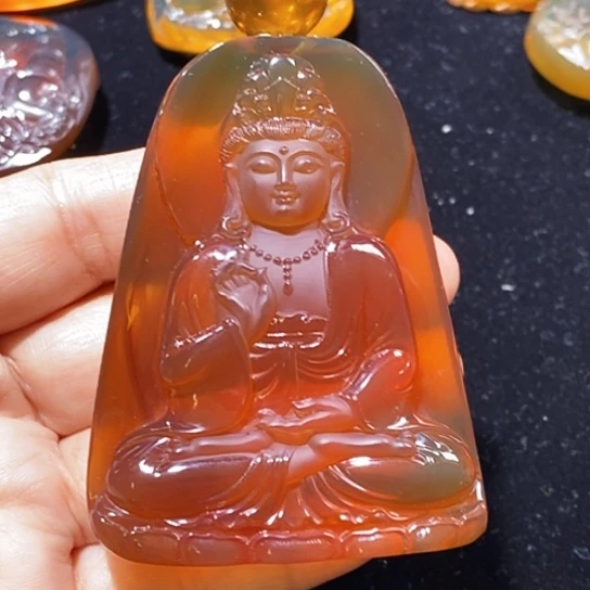 琥珀未镶嵌颈饰缅甸天然琥珀红蜜正装观音52克