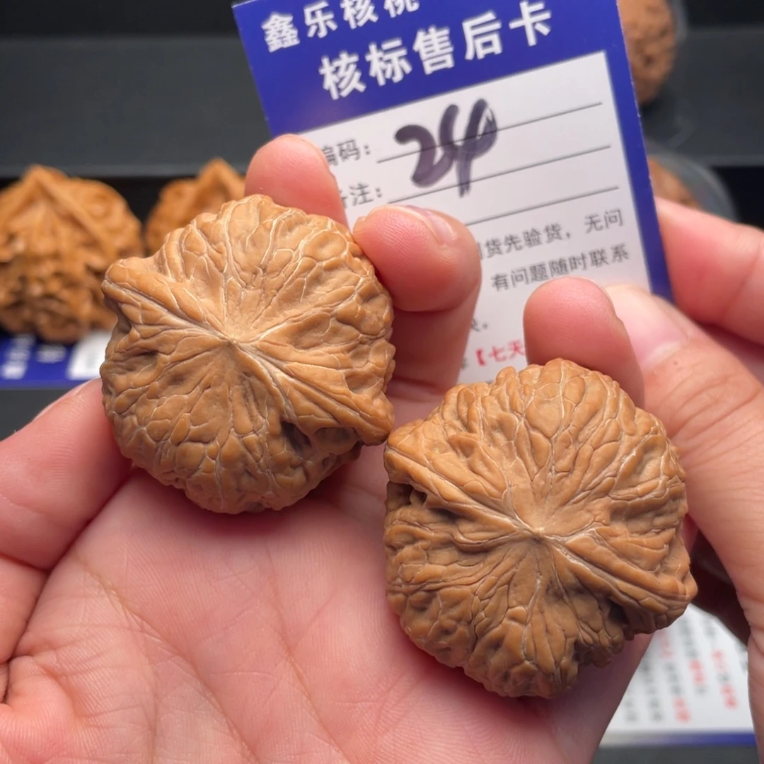 零****把件文玩核桃全品铁锤妹妹41.5尺