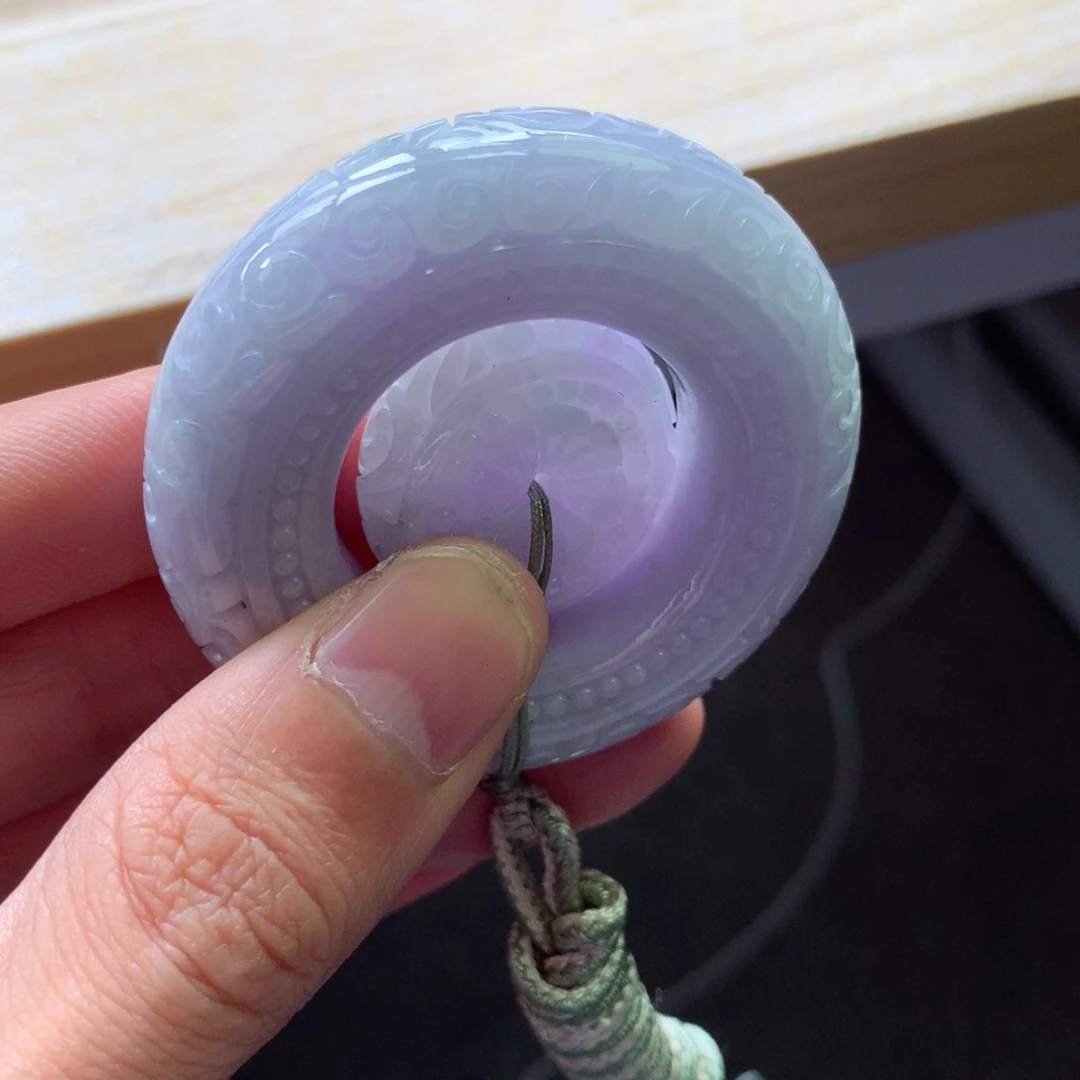 翡翠颈饰未镶嵌吊坠