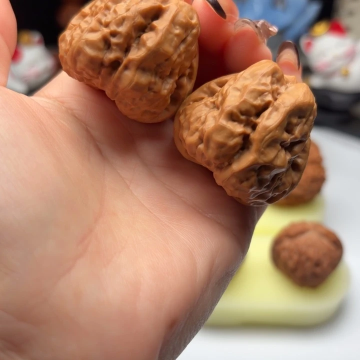 文玩核桃蛤蟆38尺