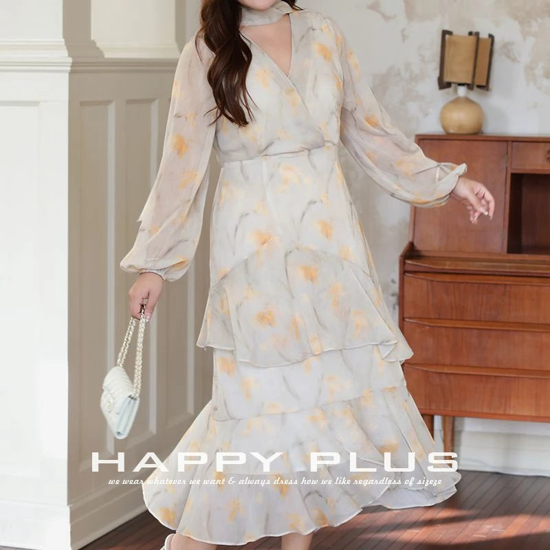 女装洋气时髦气质飘带V领收腰雪纺连衣裙大码仙女鹅黄长袖碎花裙
