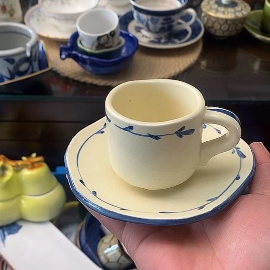 中古物品默认微瑕，谨慎参拍，满18包邮！