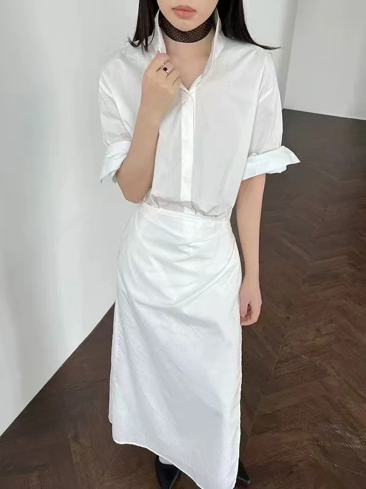 白色长款连衣裙套装