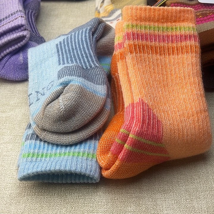 山羊毛棉两双美丽奴羊毛袜