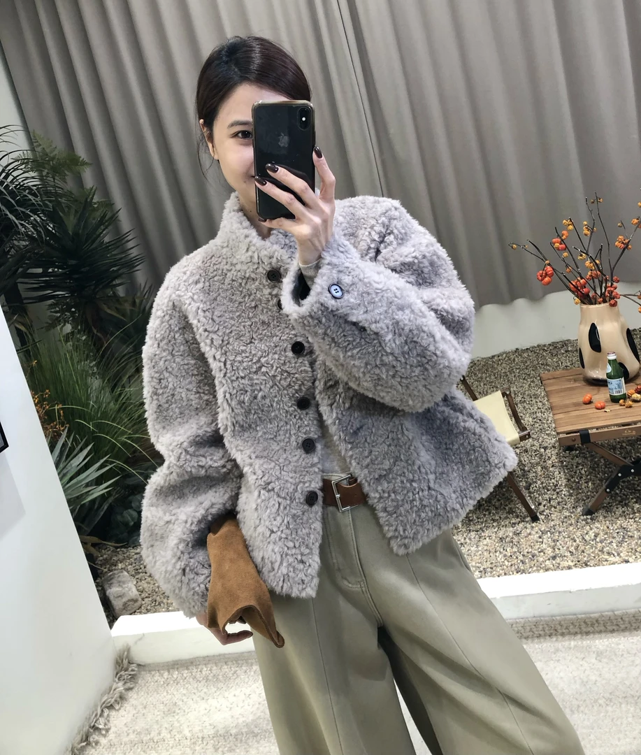 100绵羊毛‘韩系立领2025爆款冬季新款时尚显瘦羊剪毛一体复古外套