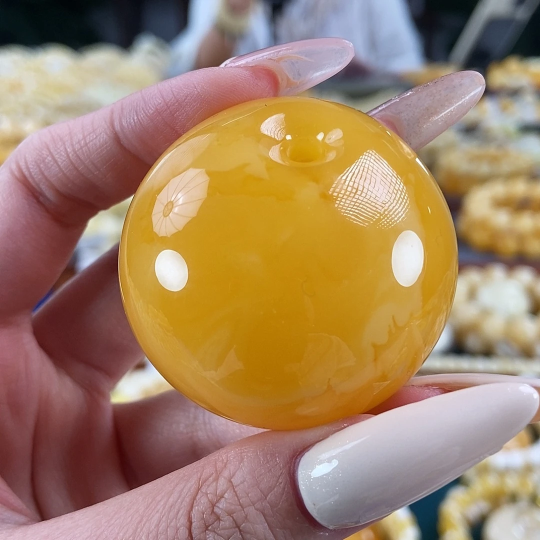 未镶嵌琥珀珠宝奇石28.96 鸡油黄白花蜡扣子