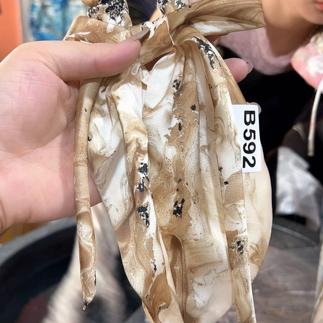 福**媽592兔耳朵发圈手作