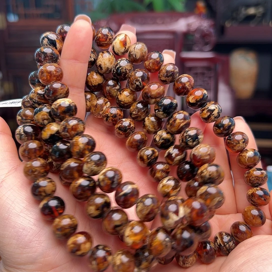 琥珀裸石未镶嵌岁**声抚顺琥珀20526。13m m