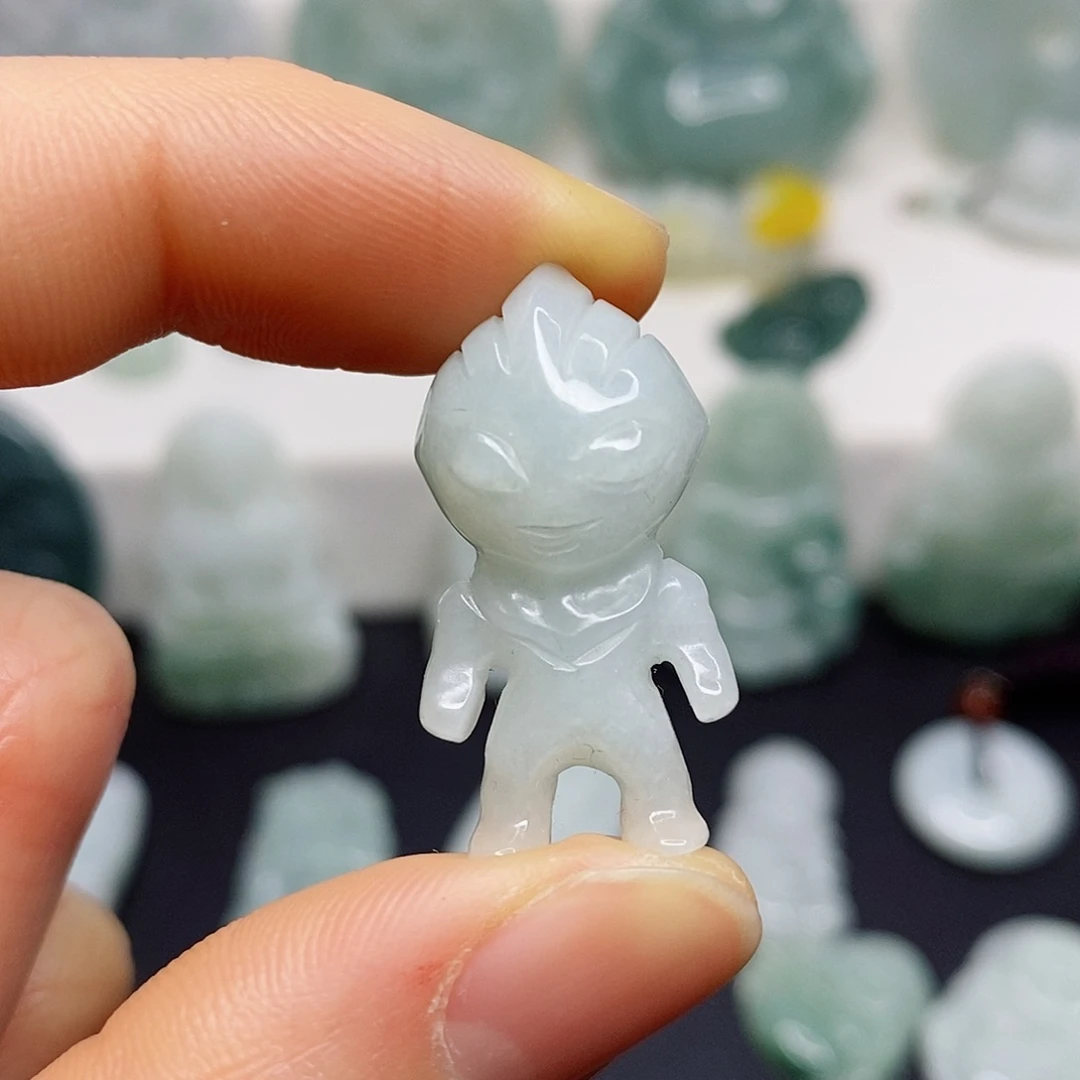 翡翠颈饰未镶嵌吊坠