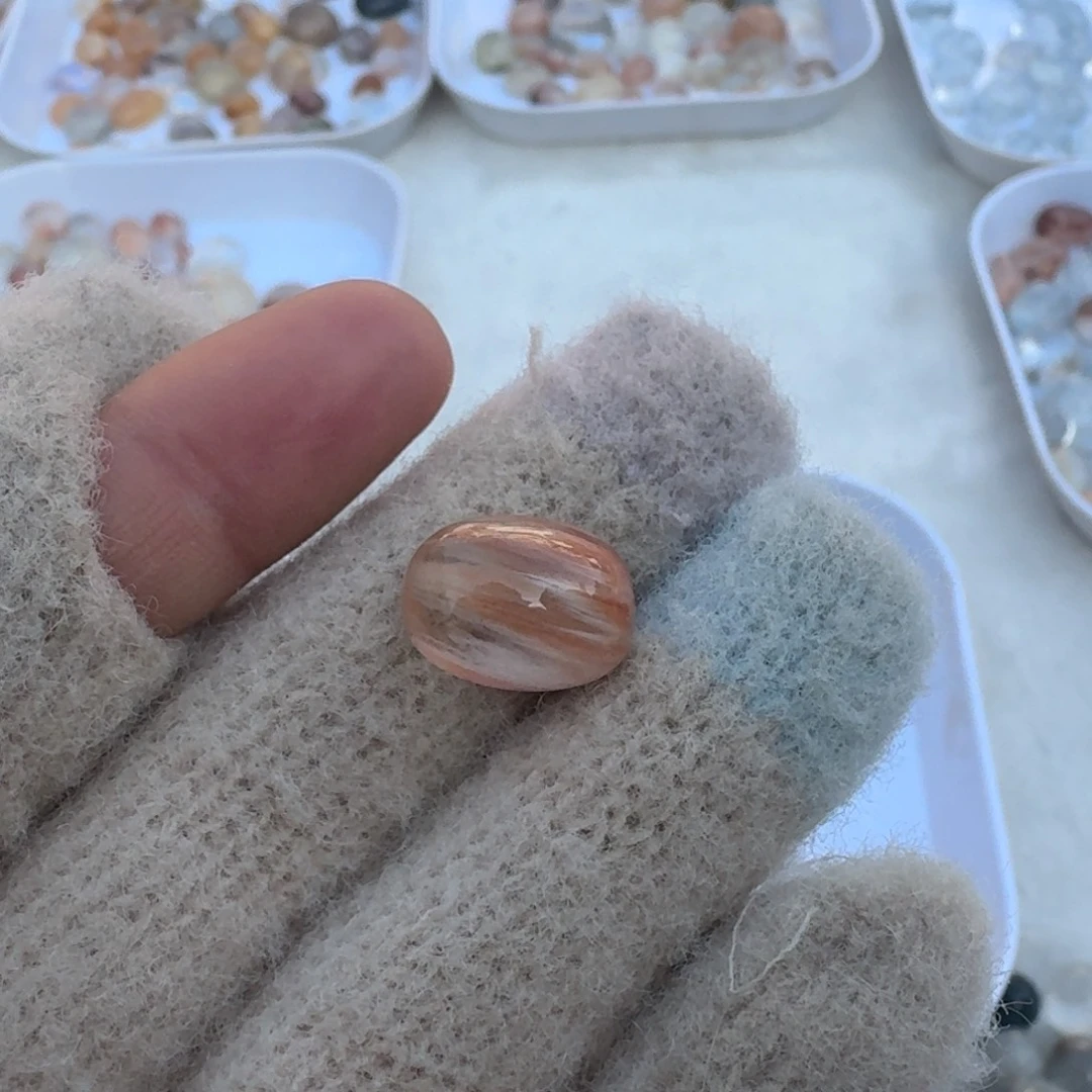 珠宝半成品水晶未镶嵌火焰兔毛