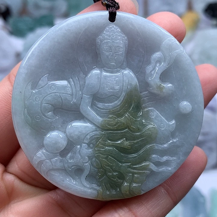 翡翠未镶嵌颈饰玉龙大日如来福利