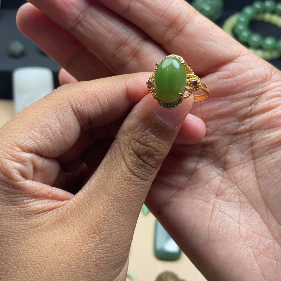 和田玉14K金镶嵌颈饰14k