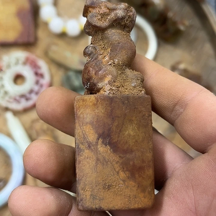 和田玉（糖玉）未镶嵌挂件