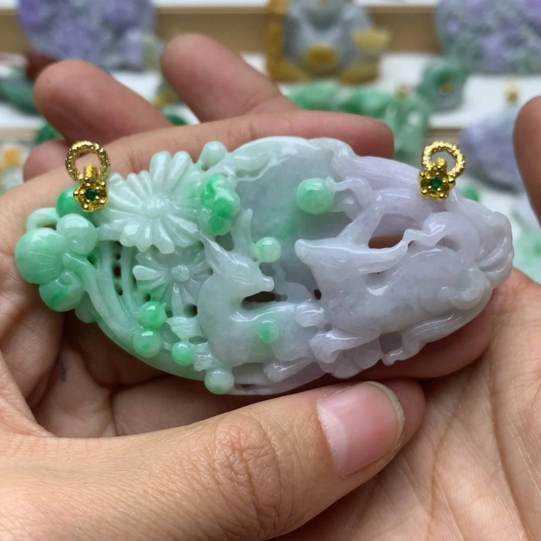 翡翠颈饰未镶嵌翡翠